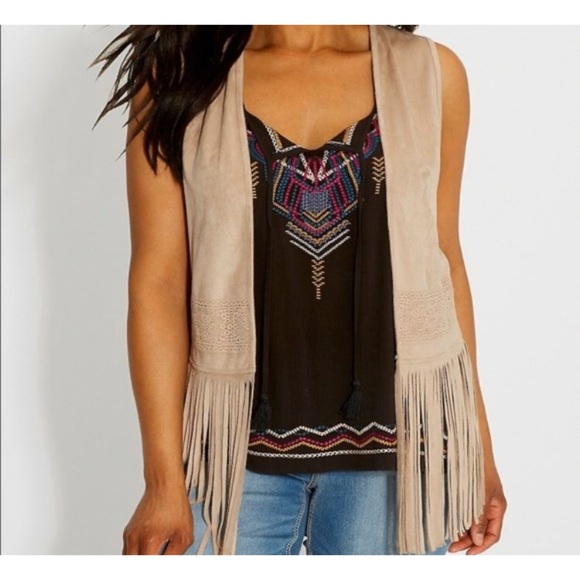 Maurices Jackets & Blazers - ✨LIKE NEW Maurice’s Suede Fringe Vest 🧡